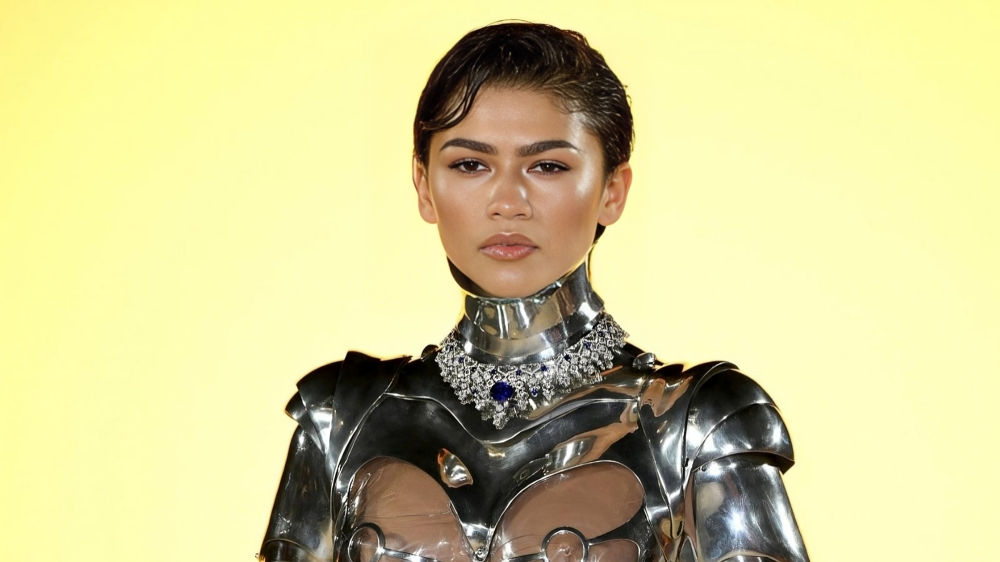 Zendaya's Stunning See-Through Robot Couture